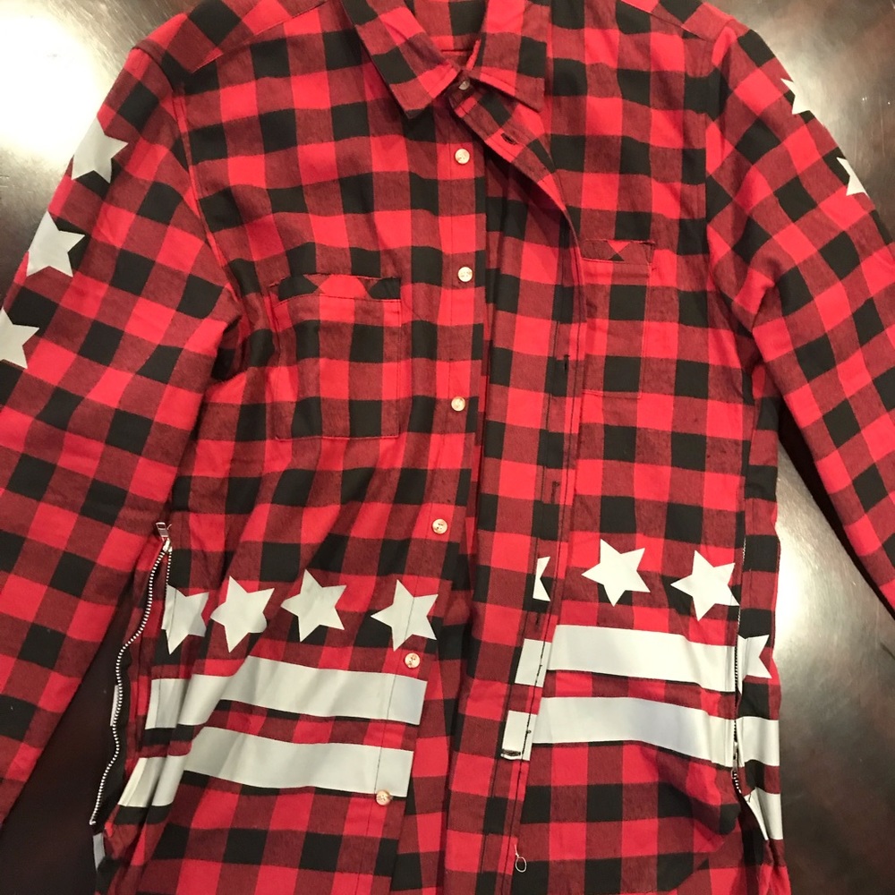 Reason Longline, Drop Hem, Zippers Button up. XXL